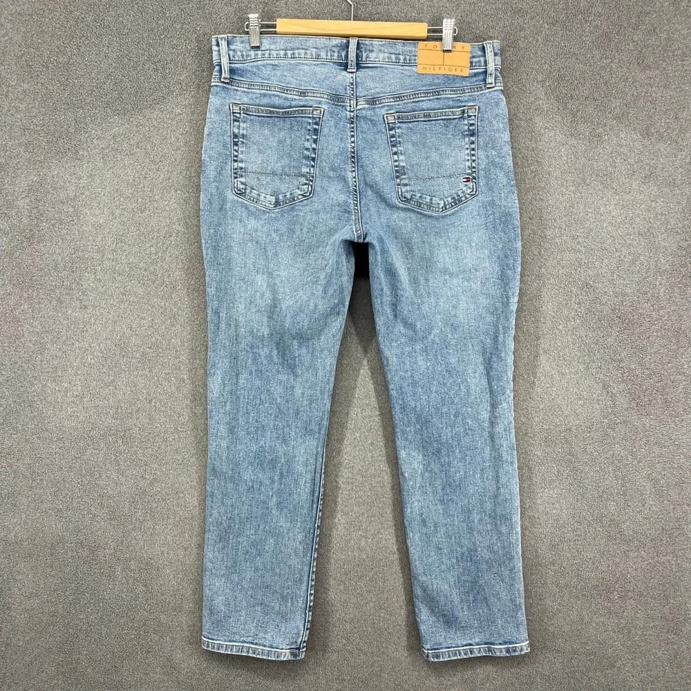 Tommy Hilfiger Mens Light Wash Straight Leg Stretch Jeans 34x30 Blue